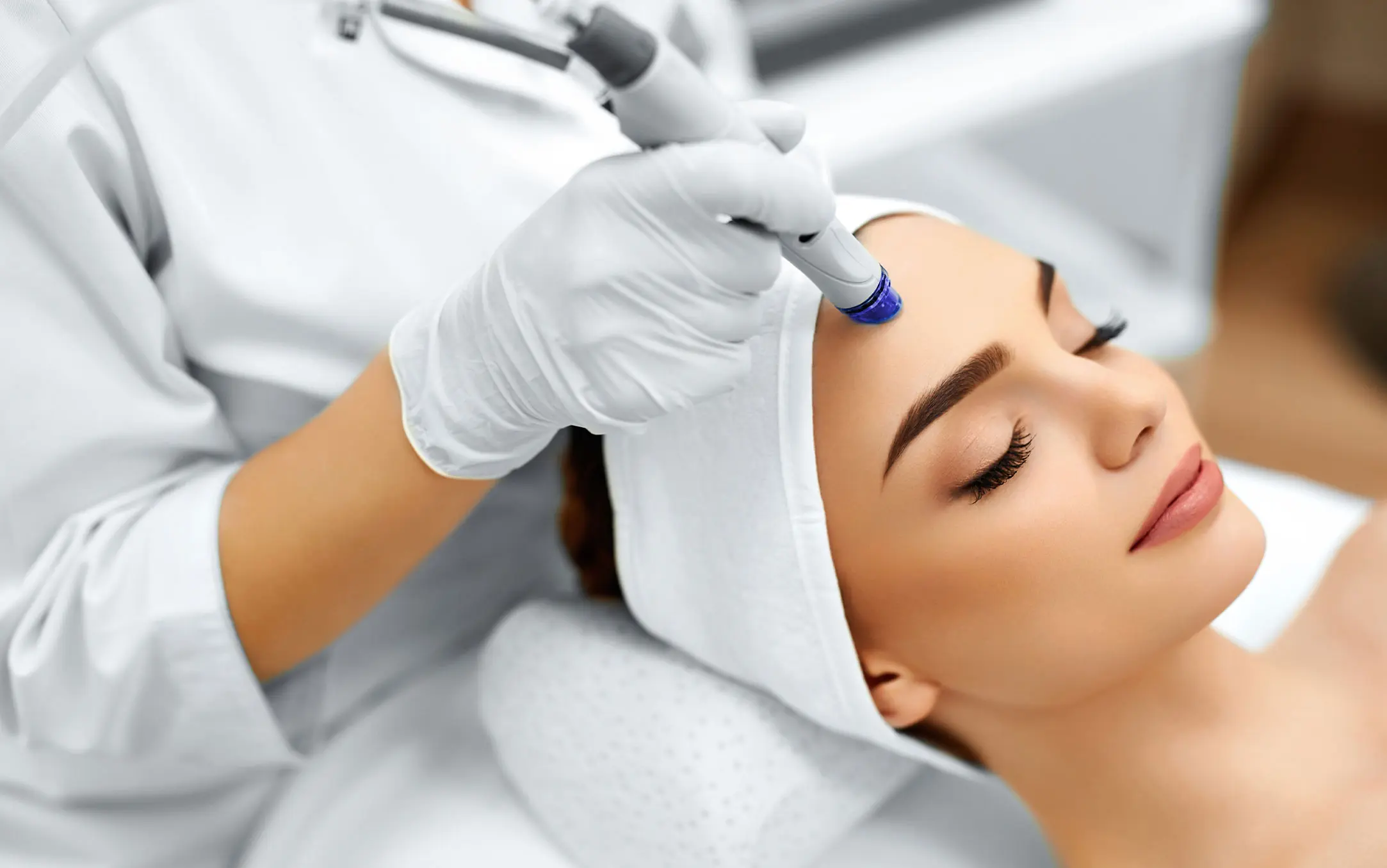 What Is Collagen Lift Therapy and How Can It Help Ageing, Loose Skin Altrincham?